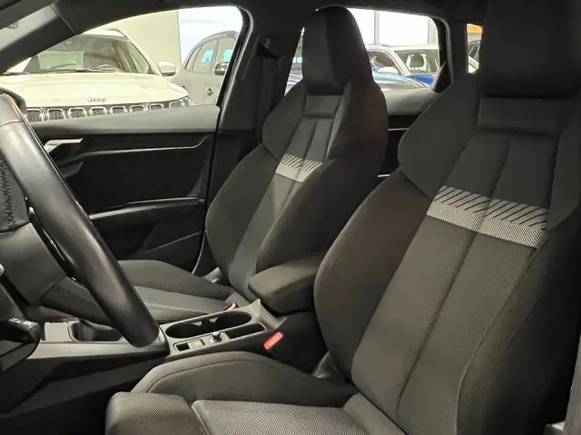 Audi A3 35 TFSI Sedan