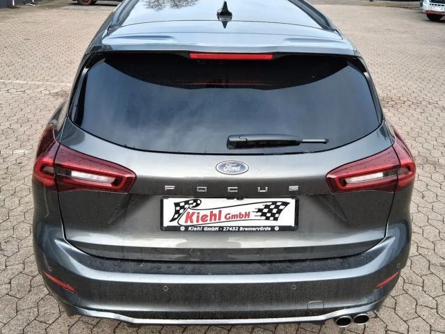 Ford Focus EcoBoost ST Line