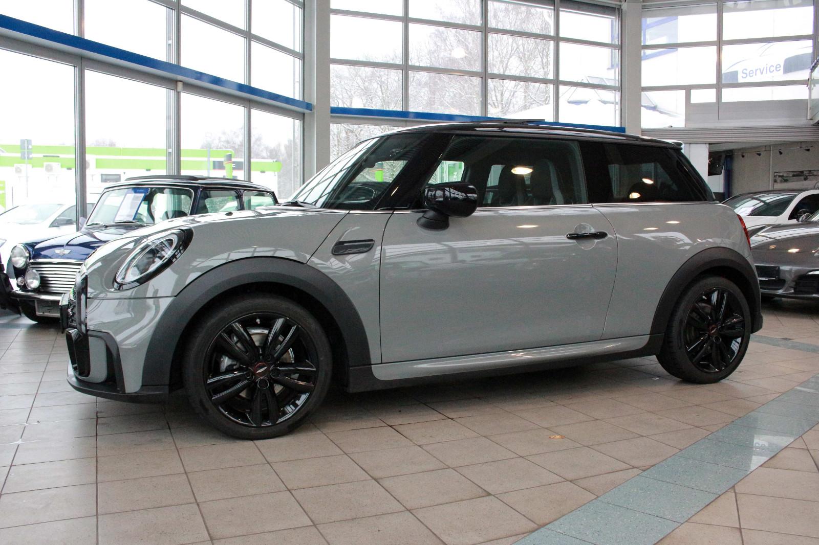 MINI Cooper John Cooper Works