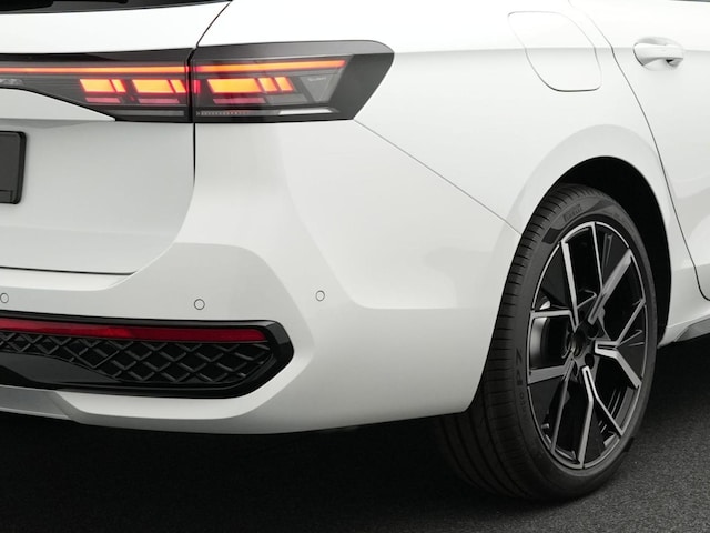 Volkswagen Passat 2.0 TSI R-Line Variant