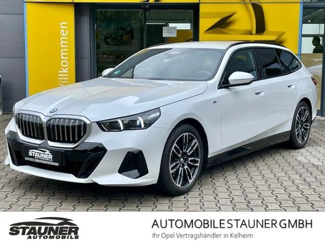 BMW 520 520d M-Sport Touring