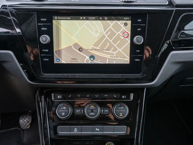 Volkswagen Touran 1.5 TSI Highline