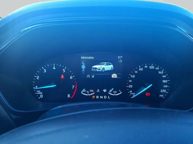 Ford Focus EcoBoost ST Line Wagon