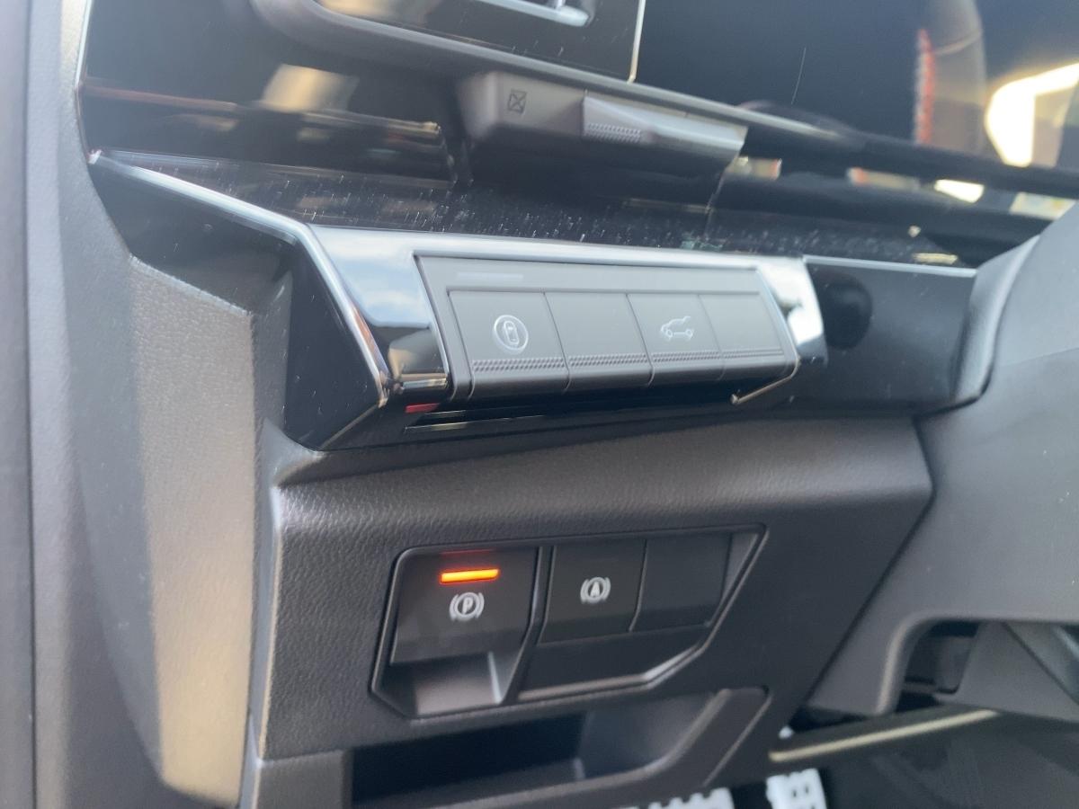 Renault Rafale E - Tech 1.2 Hybrid 200