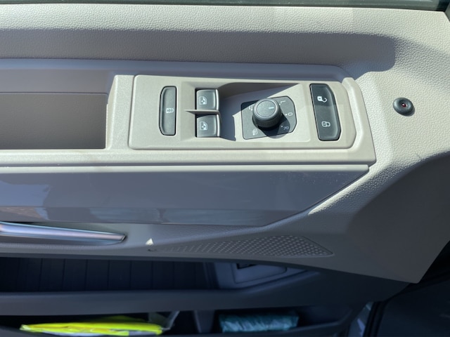 Volkswagen Multivan 2.0 TDI Lang Style T7