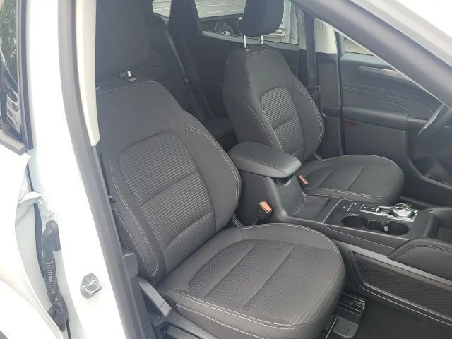 Ford Kuga Plug in Hybrid Titanium