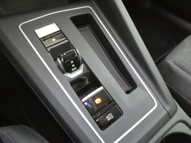 Volkswagen Golf DSG Life Variant