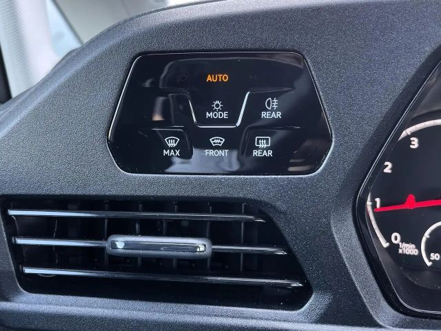 Volkswagen Caddy 1.5 TSI DSG