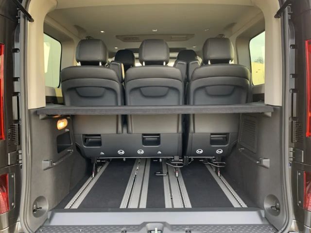 Renault Trafic Blue EDC Spaceclass