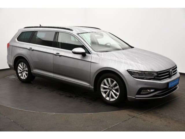 Volkswagen Passat 1.5 TSI Business DSG Variant
