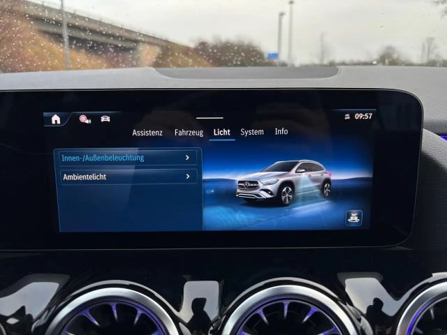 Mercedes-Benz GLA 200 Progressive