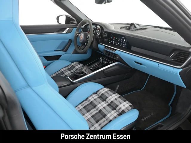 Porsche 992 4S Coupé Targa