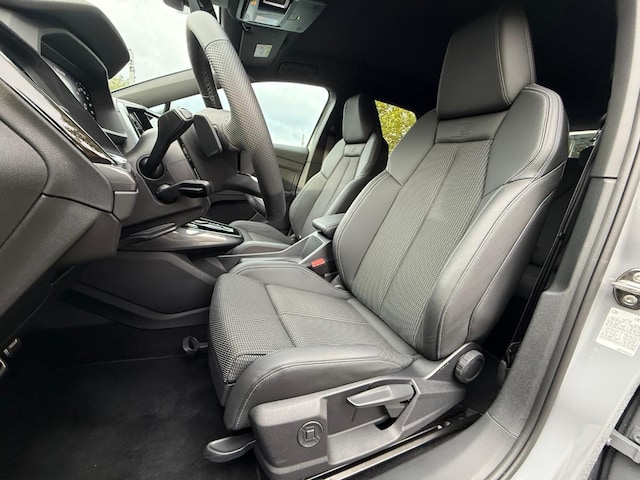 Audi Q4 e-tron SUV 45 e-tron Audi Q4 e-tron