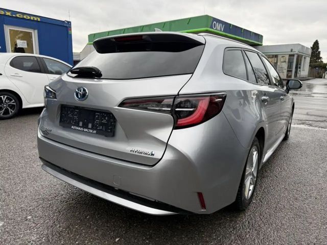 Toyota Corolla Active Hybride Touring