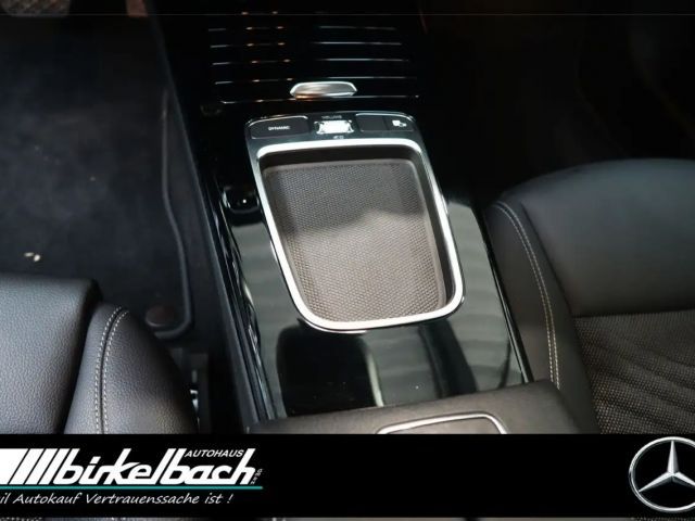 Mercedes-Benz A 200 Progressive