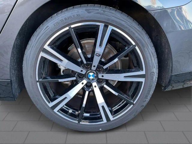 BMW 520 520i M-Sport Sedan