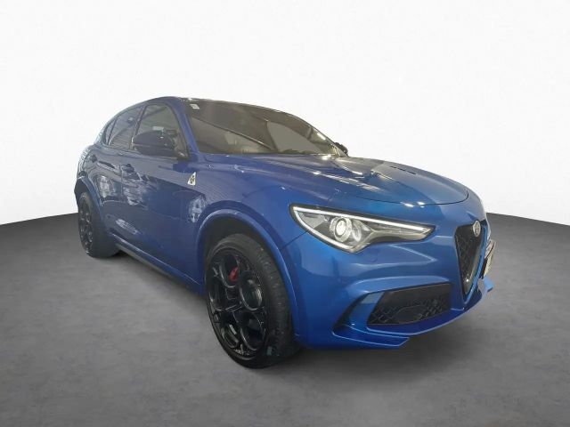 Alfa Romeo Stelvio Q4 Quadrifoglio Turbo