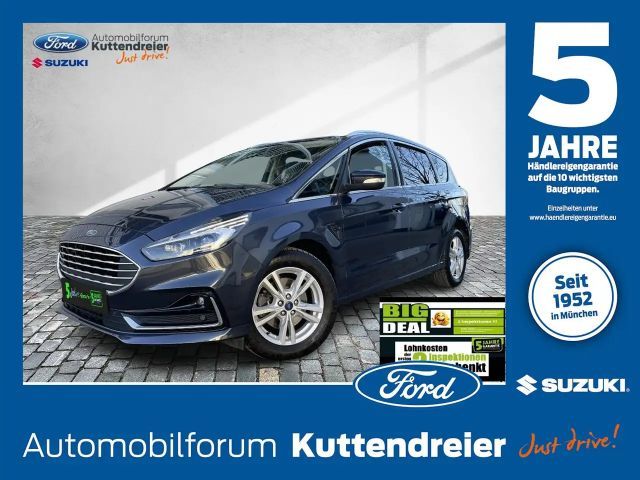 Ford S-Max Titanium