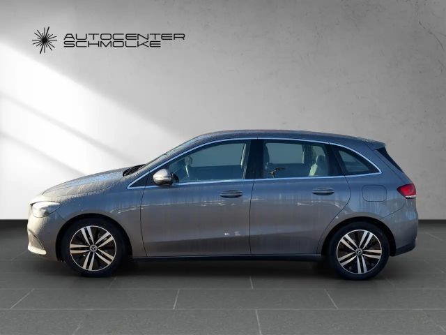 Mercedes-Benz B 180 Progressive