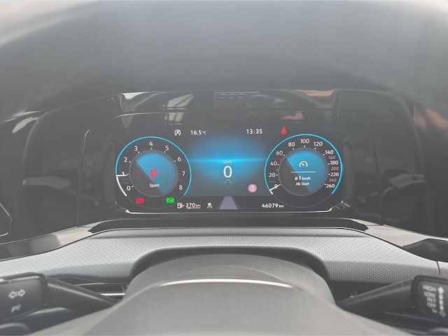 Volkswagen Golf 1.5 eTSI Golf VIII