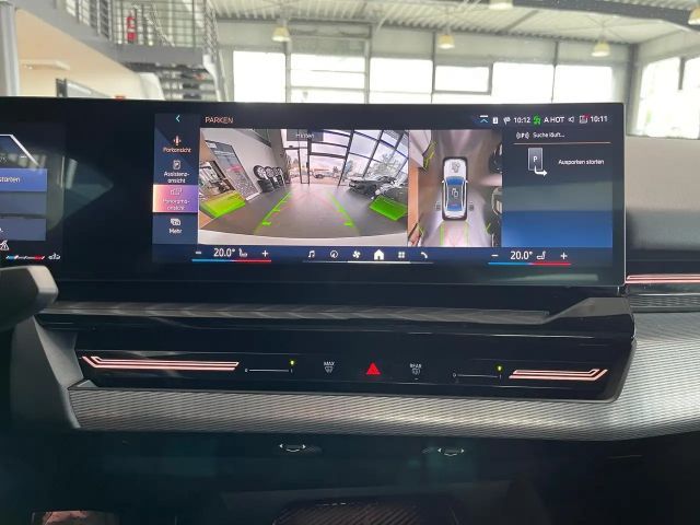 BMW 520 520d M-Sport Sedan