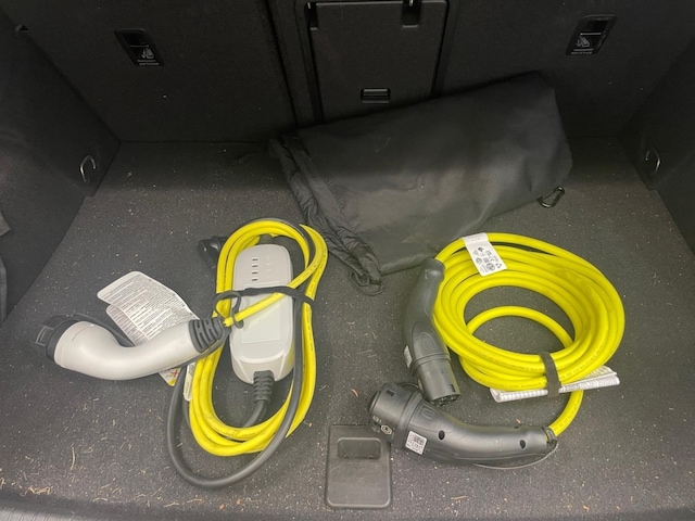 Volkswagen Golf Business GTE Plus