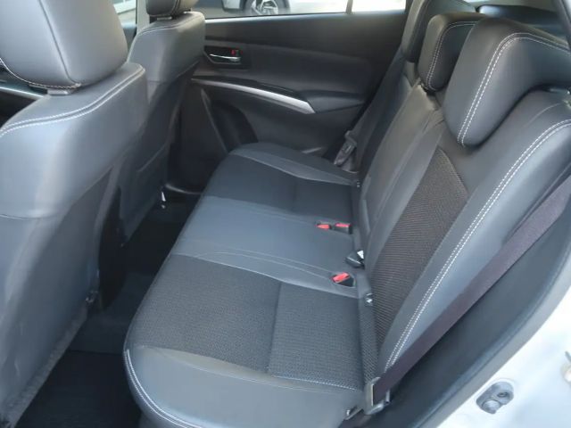 Suzuki S-Cross AllGrip Flash Hybrid