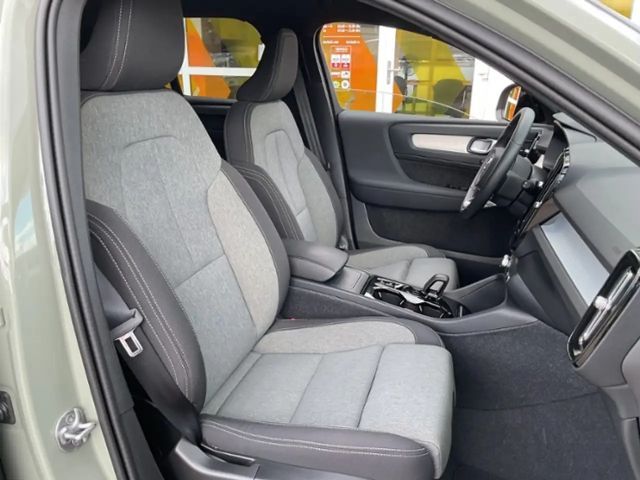 Volvo XC40 Dark Plus