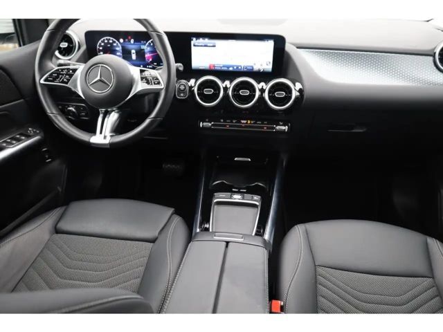 Mercedes-Benz B 180 Progressive