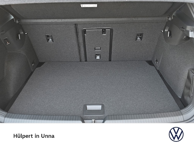 Volkswagen Golf DSG R-Line