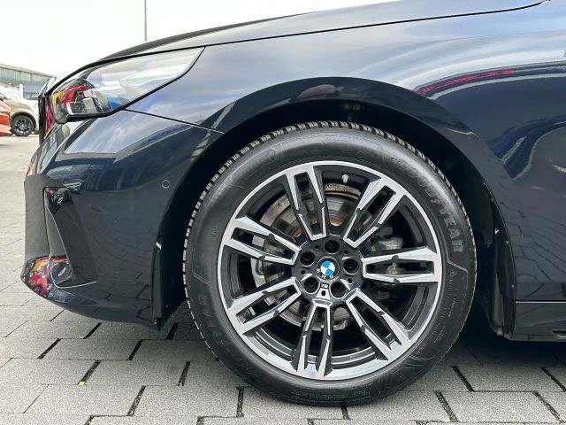 BMW 520 520d M-Sport Touring xDrive