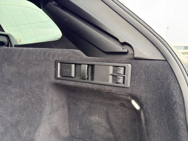 BMW 330 330e M-Sport Touring