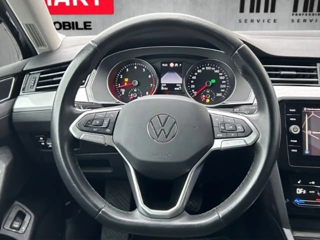 Volkswagen Passat 1.5 TSI Business DSG Variant