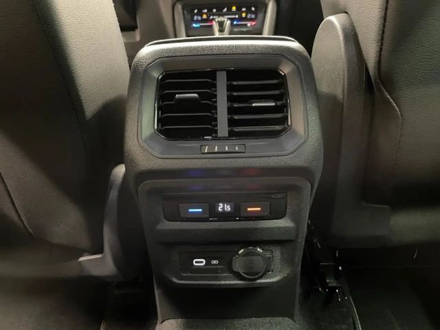 Volkswagen Tiguan 2.0 TDI R-Line