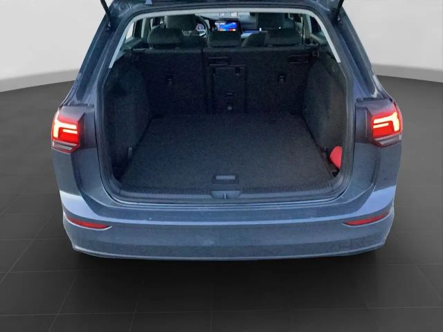 Volkswagen Golf 1.5 TSI DSG Life Variant