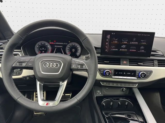 Audi A4 45 TFSI Quattro S-Line