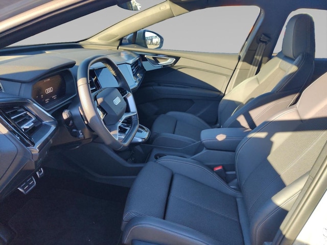 Audi Q4 e-tron SUV 45 e-tron Audi Q4 e-tron