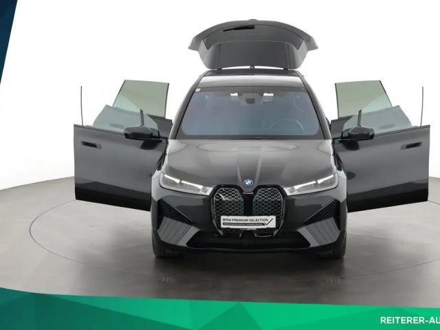 BMW iX xDrive40