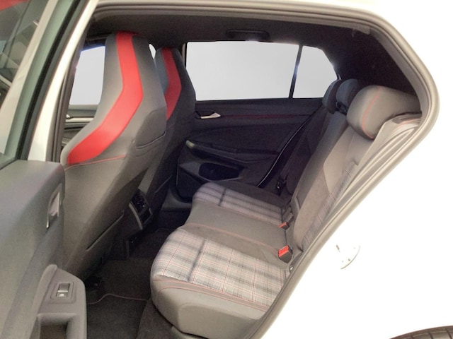 Volkswagen Golf DSG GTI Style