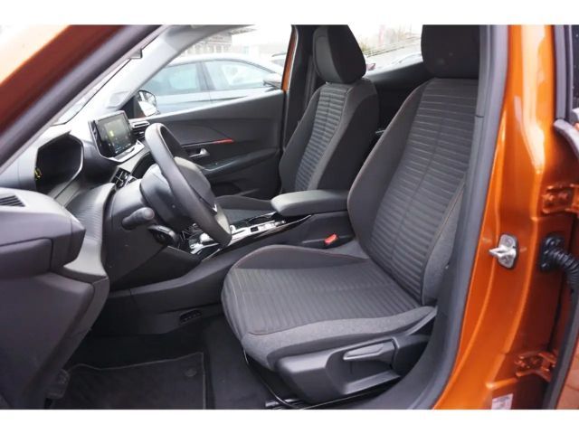 Peugeot E-2008 Active Pack