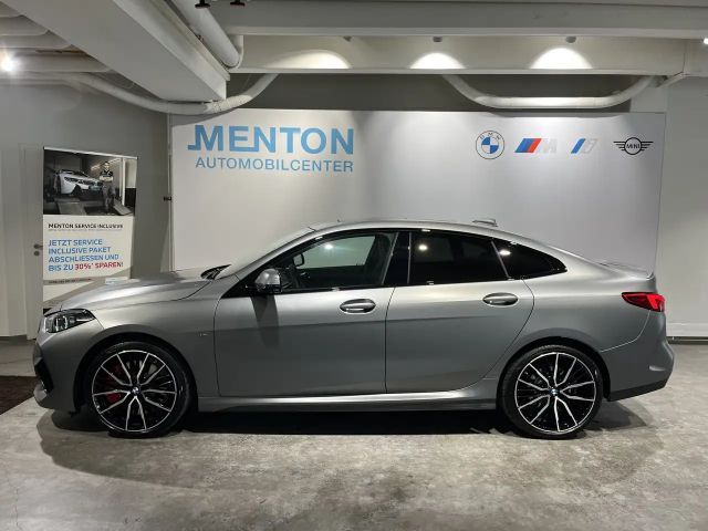 BMW 220 220i Coupé M-Sport