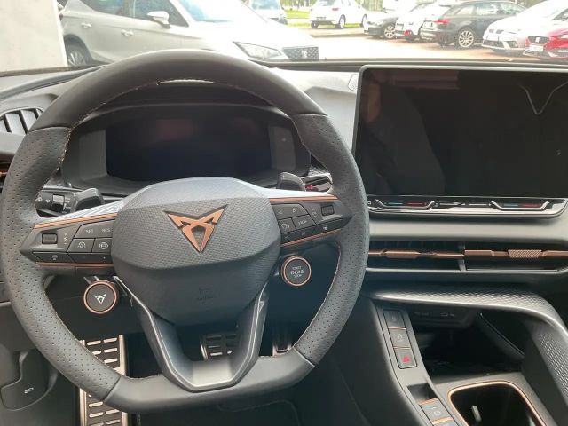 Cupra Terramar 1.5 e-Hybrid