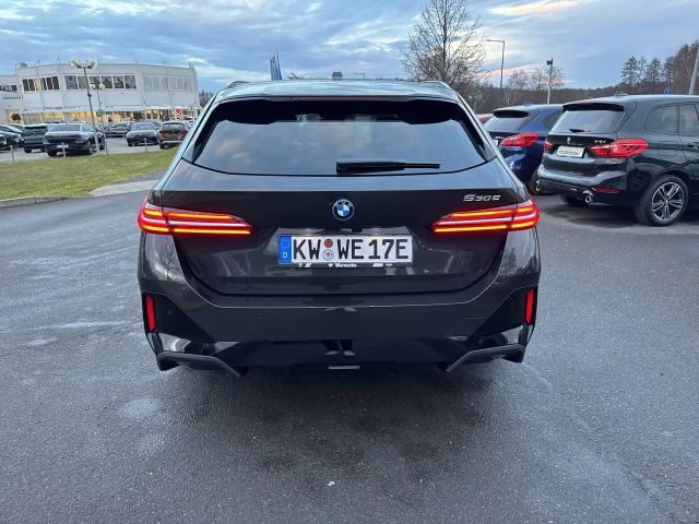 BMW 530 530e M-Sport