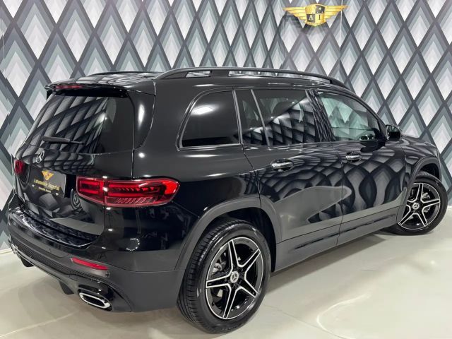 Mercedes-Benz GLB 180 AMG Line