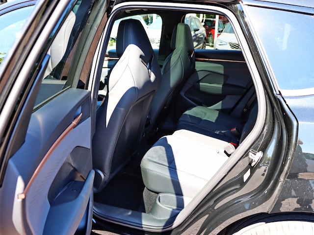 Cupra Terramar 1.5 e-Hybrid VZ