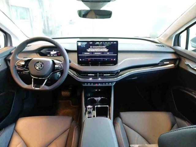 Skoda Enyaq Suite