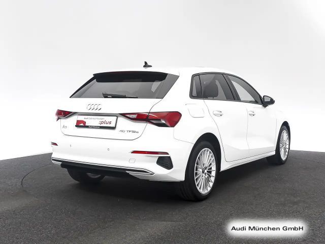 Audi A3 40 TFSI Hybride S-Tronic Sedan