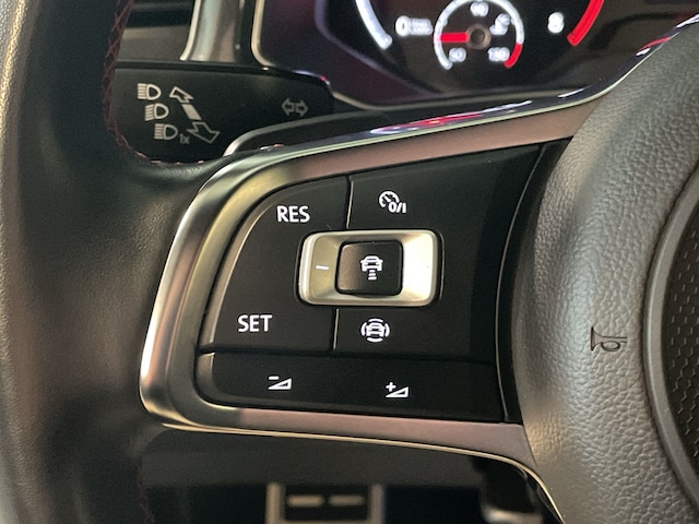 Volkswagen T-Roc 1.5 TSI DSG Sport