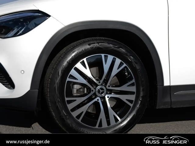 Mercedes-Benz GLA 180 Progressive