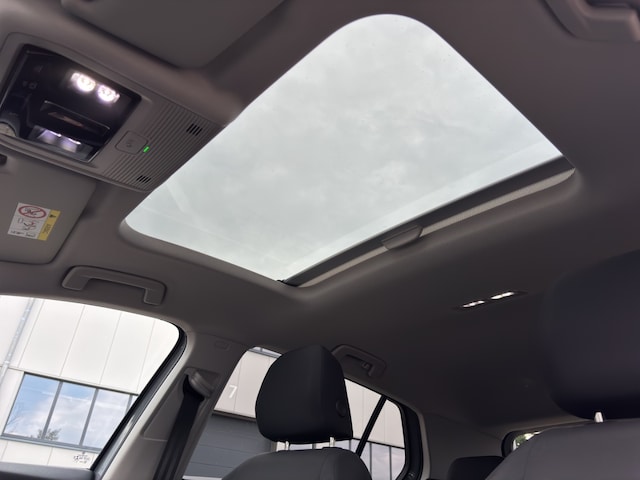 Volkswagen Golf 1.5 eTSI DSG Golf VIII